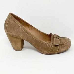 Nurture Womens Tan Taupe Suded Padded Comfort  Heel Pump  size 9.5